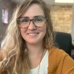 Meet your Posher, Karen